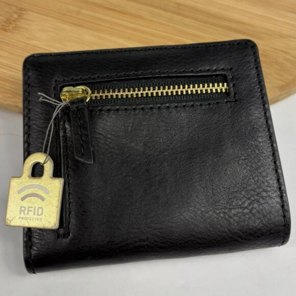 NWT Fossil Women's Logan Leather Wallet RFID Blocking Small Bifold Black - Picture 2 of 3